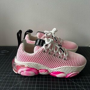Moschino Couture Pink Mesh Bubble Sole Sneakers EU 39 –‎ New w/ Dust Bag
